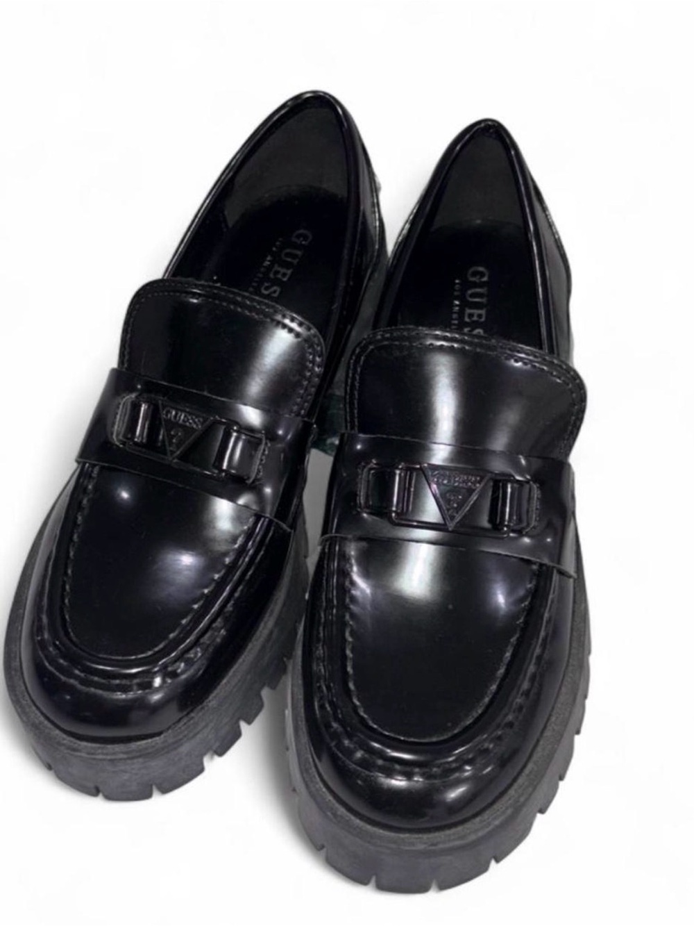 GUESS women’s  Black Leather Lug Sole Loafers size 6.5